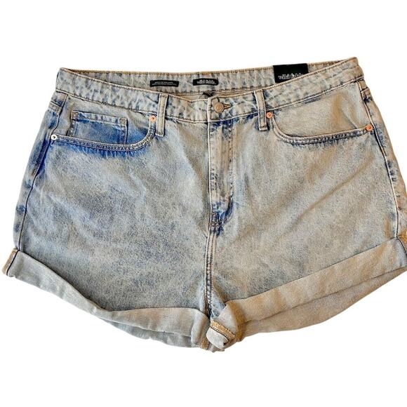 NWT Super Sexy Denim Coastal Booty Shorts Women Size Plus Size 18 - Picture 1 of 6